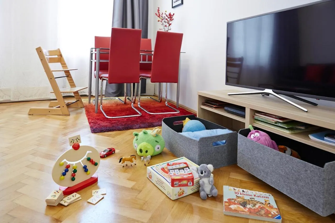 Apartment Stadthalle - Familycityapartment Vienna Austria